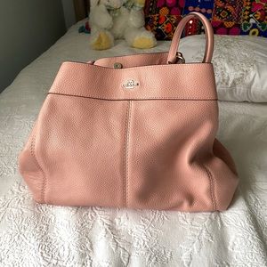 Coach Pebble Leather Lexy Bag Purse